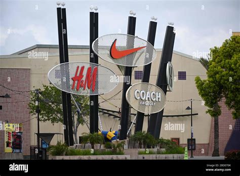 ontario mills coach factory outlet